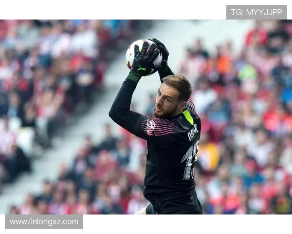 奥布拉克谈球队失分心情：少一人作战让我们感到恐慌与懊恼